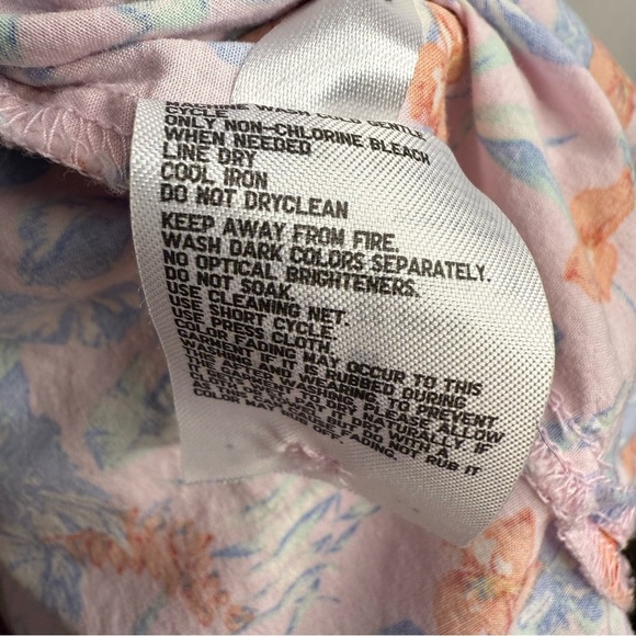 Uniqlo Womens Tropical Hawaiian Floral Button-down Short Sleeved Size XL GUC - Picture 6 of 6